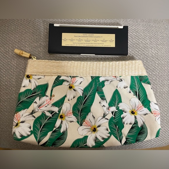 🎉HP🎉New Estée Lauder Pure Color Eyeshadow Pallet + Cream Palm Leaf Makeup Bag - Picture 6 of 8
